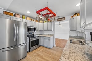 SE 30th St-S0307-013.jpg