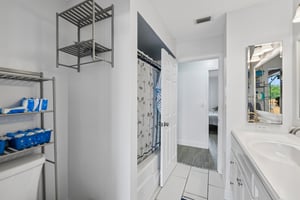 SE 30th St-S0307-021.jpg