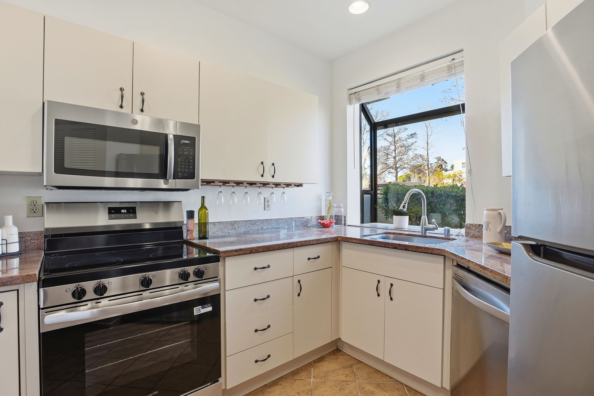 009_F8_139 Shorebird Cir