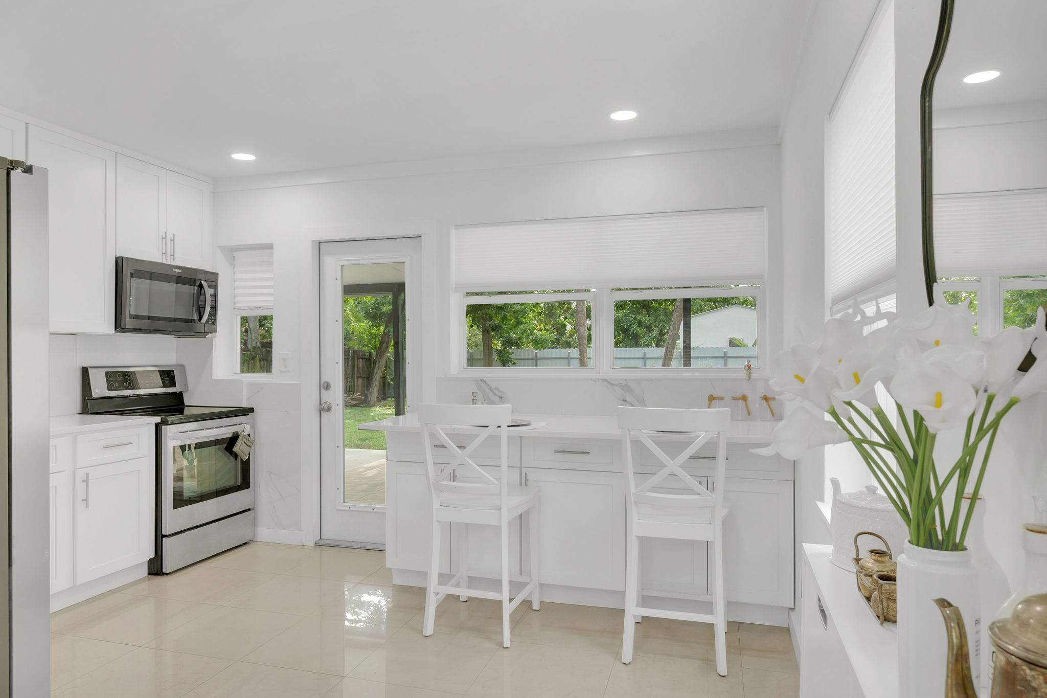 Kitchen/Breakfast Bar