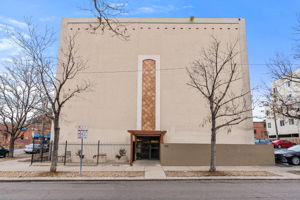  Photo 0