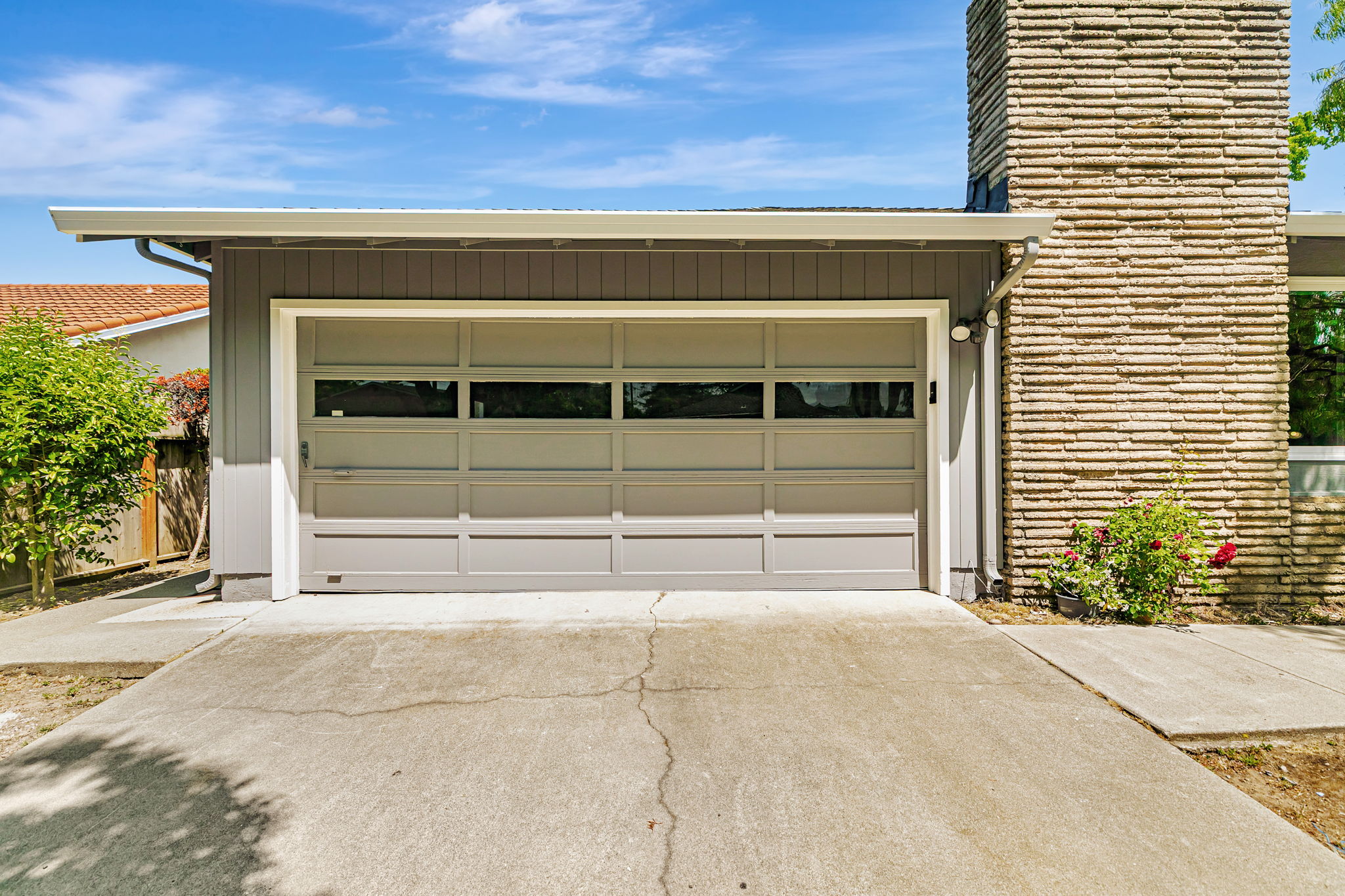 005_1390 Pointe Claire Dr_