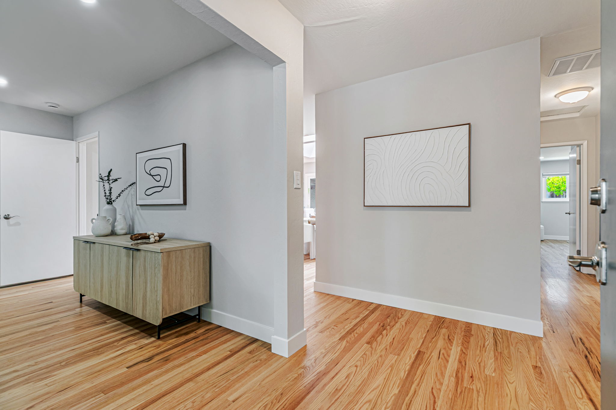 007_1390 Pointe Claire Dr_
