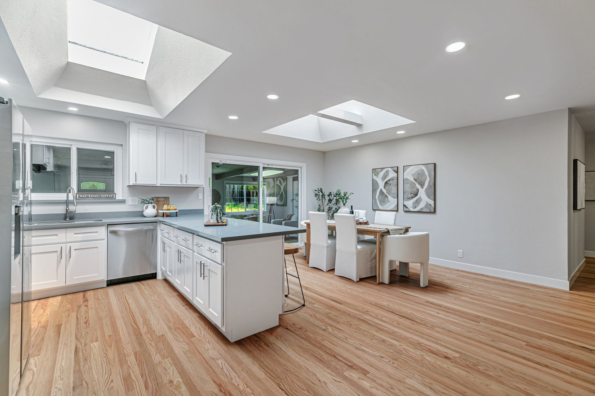 019_1390 Pointe Claire Dr_