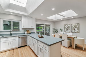 022_1390 Pointe Claire Dr_