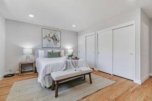 032_1390 Pointe Claire Dr_