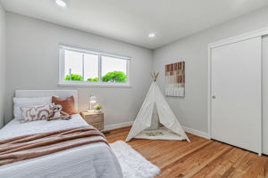 036_1390 Pointe Claire Dr_