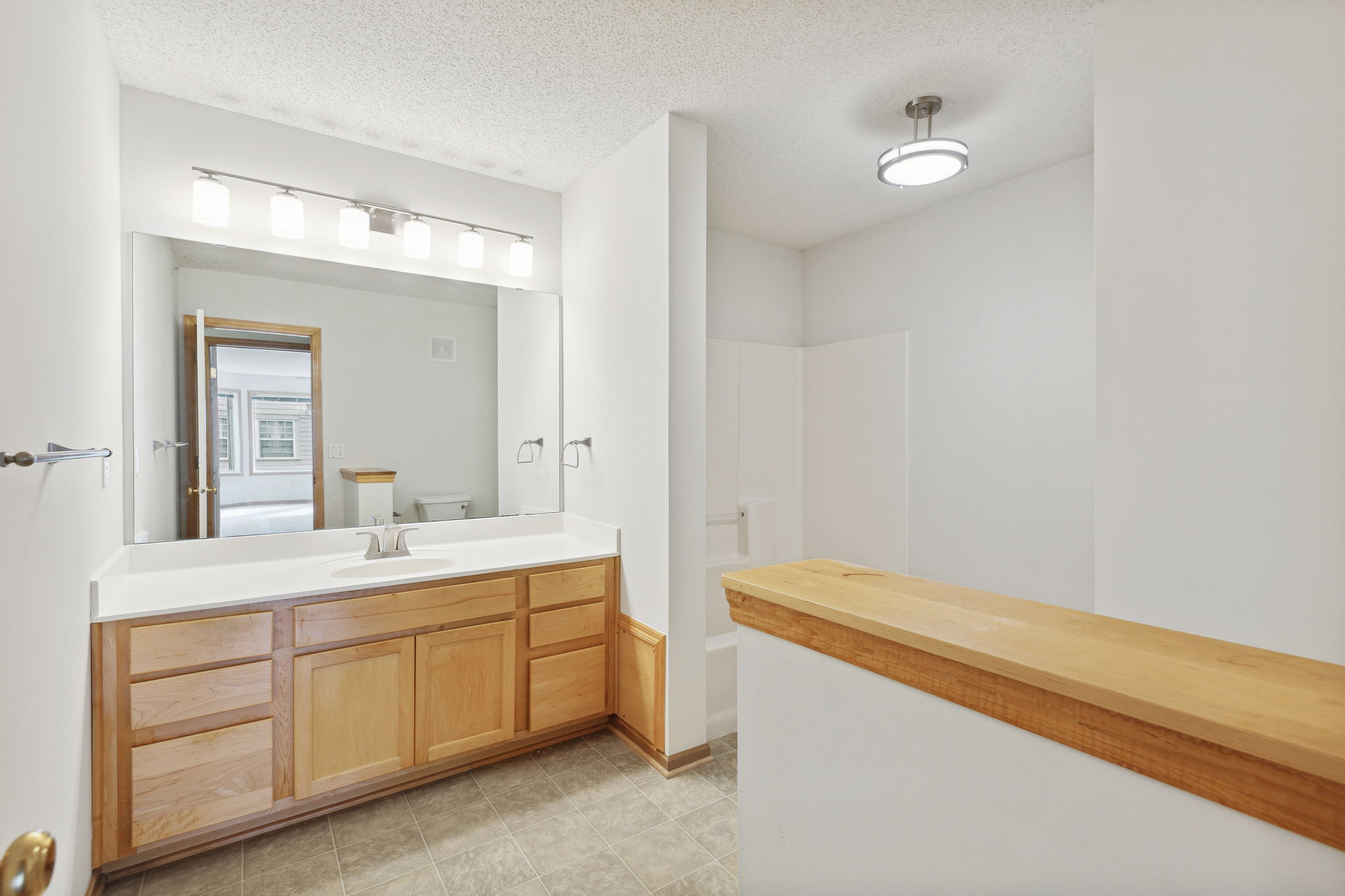 19_Interior