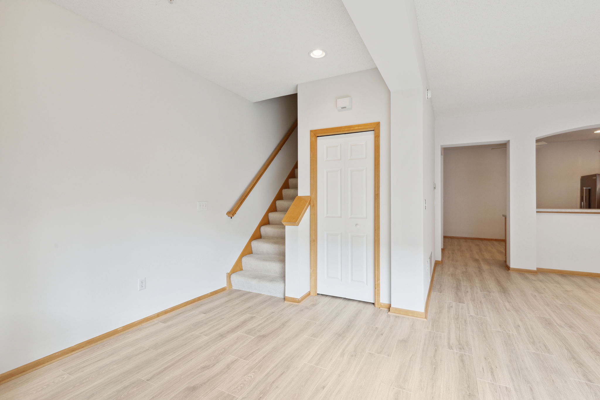 16_Interior