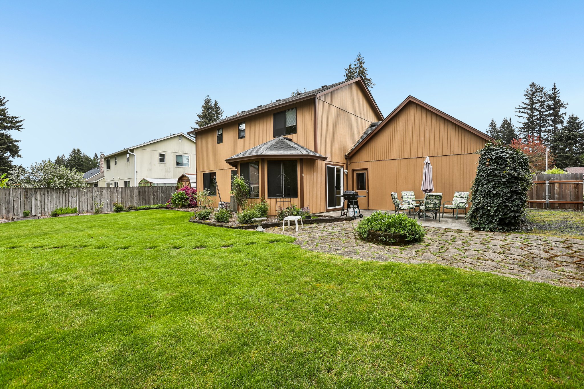 NE 7th Way-S2404-008.jpg