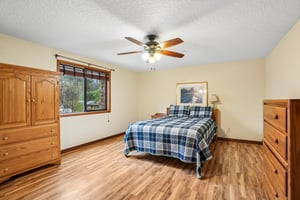 NE 7th Way-S2304-022.jpg