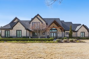 New Construction real estate media in Roland, Arkansas by Avery & Bryant