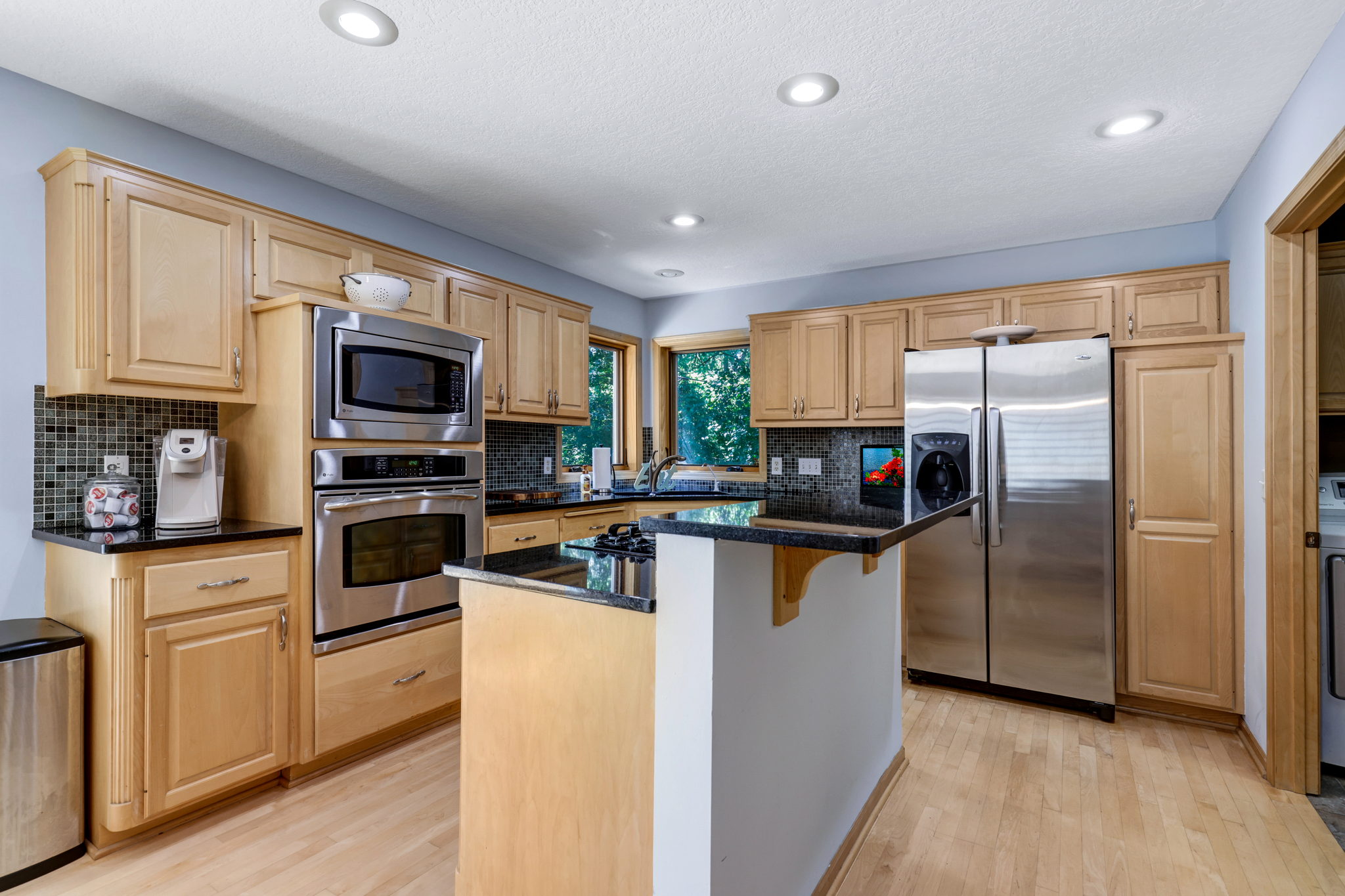  Photo 21