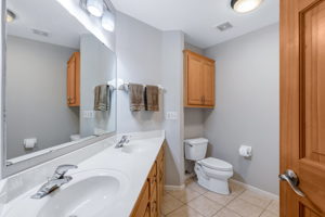  Photo 40