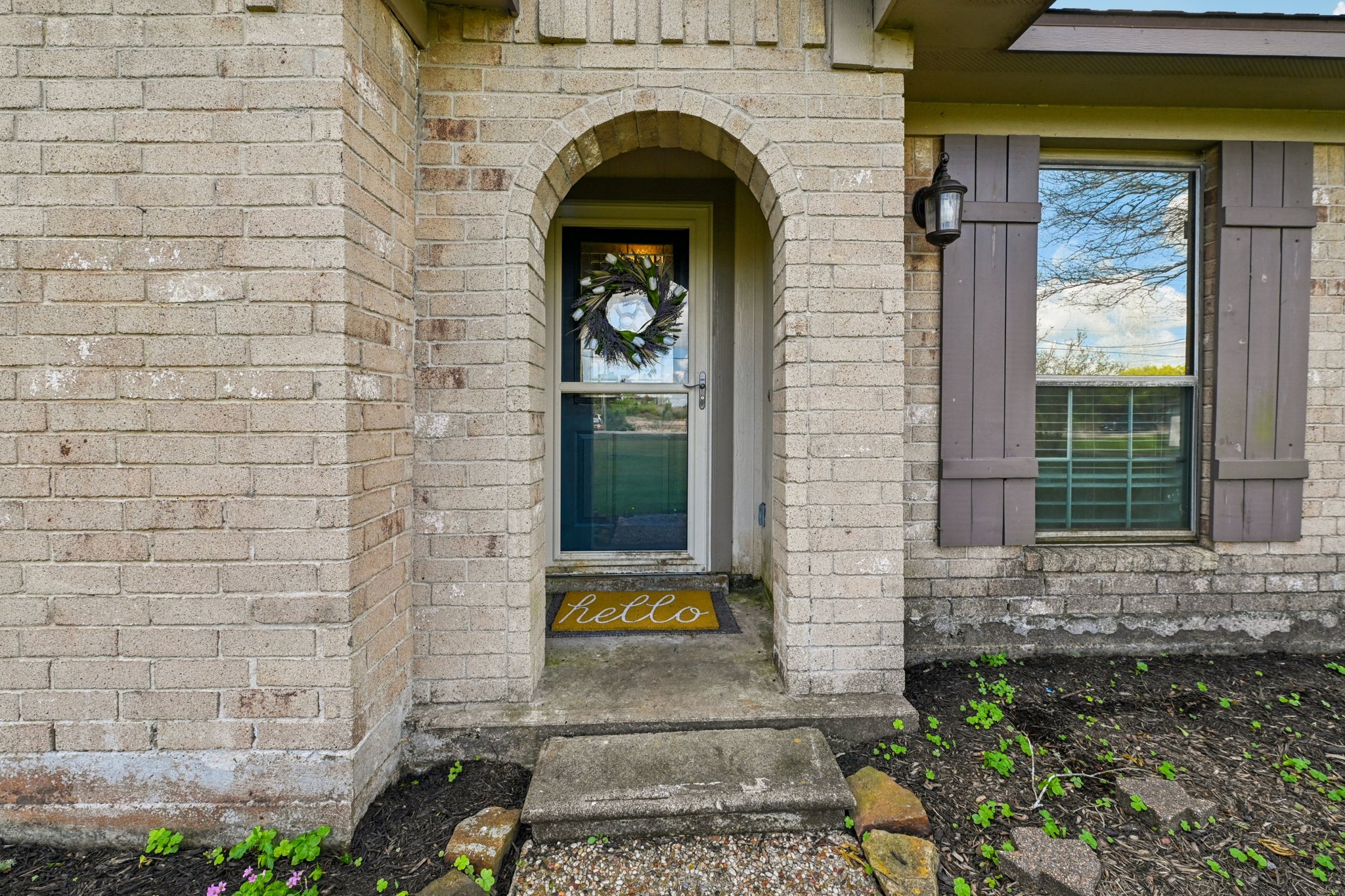 Country Side St-S2503-007.jpg