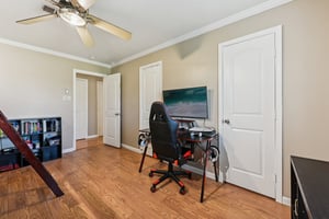 Country Side St-S2503-032.jpg