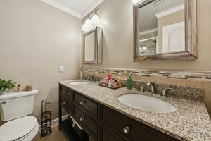 Country Side St-S2503-041.jpg