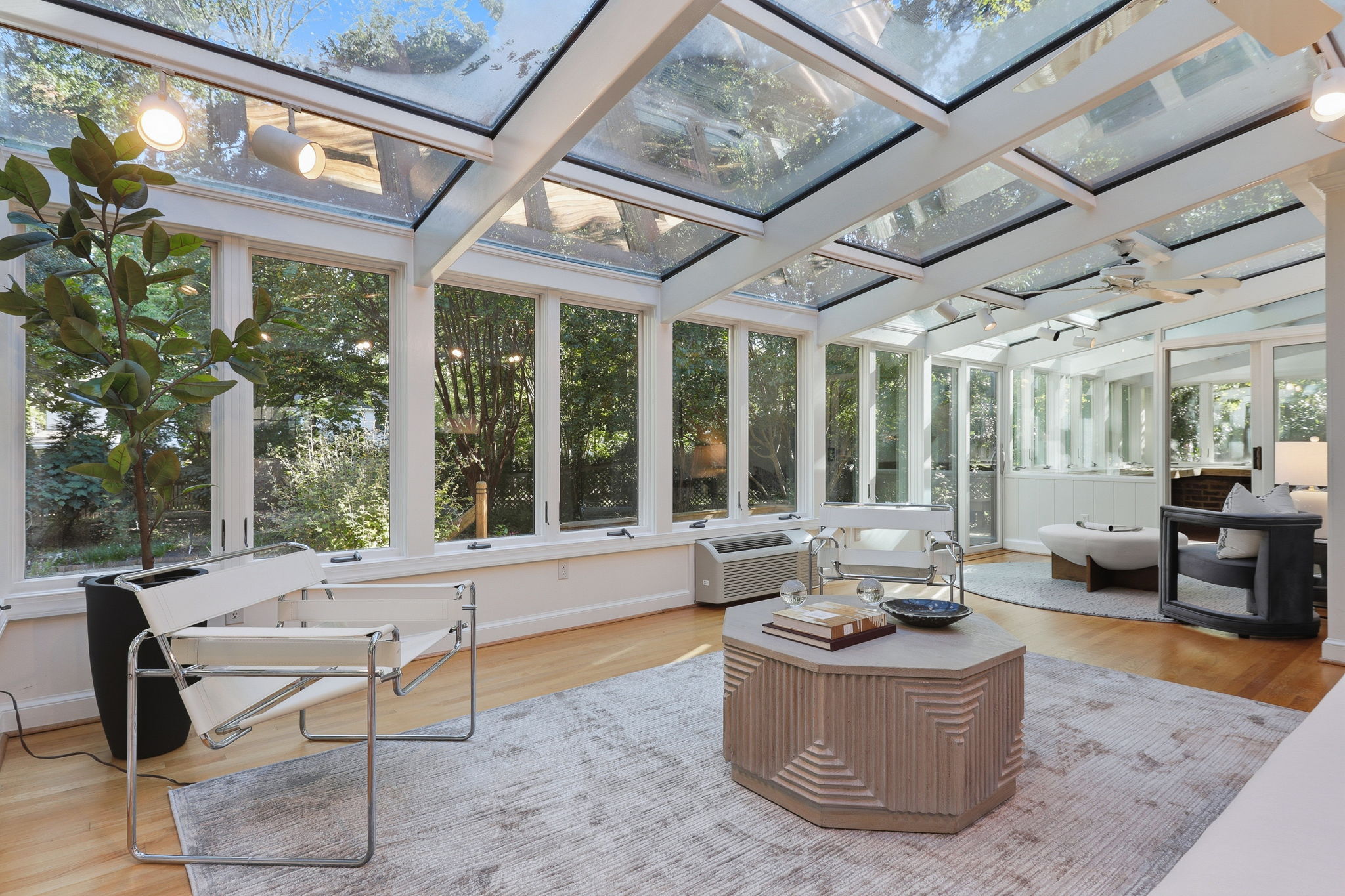 26-Sunroom