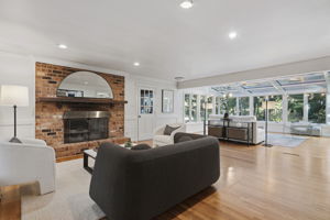 08-Family Room