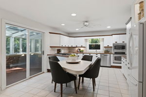 11-Kitchen