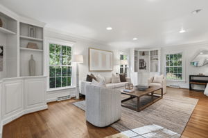 20-Living Room