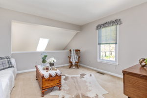 13922 Deviar Dr, Centreville, VA 20120, USA Photo 17