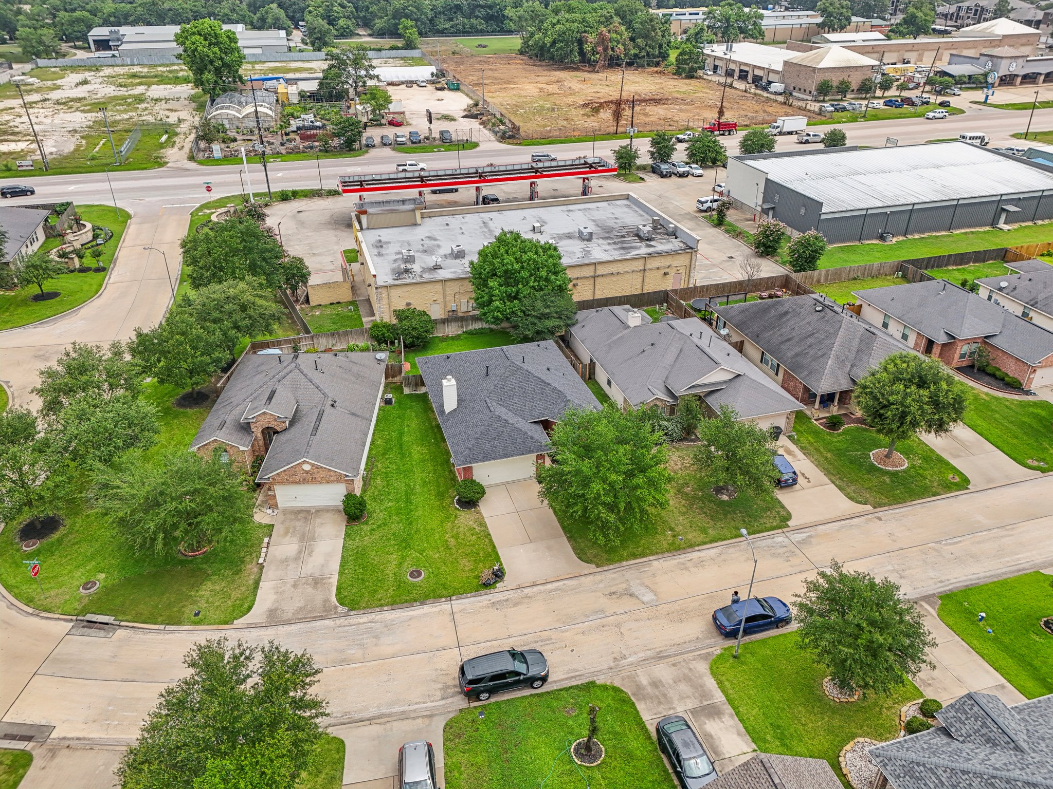 Cypress Creek Bank Dr-2105-038.jpg