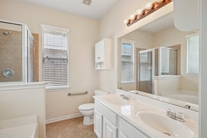 Cypress Creek Bank Dr-2105-020.jpg