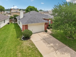 Cypress Creek Bank Dr-2105-036.jpg