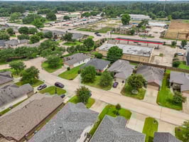 Cypress Creek Bank Dr-2105-039.jpg
