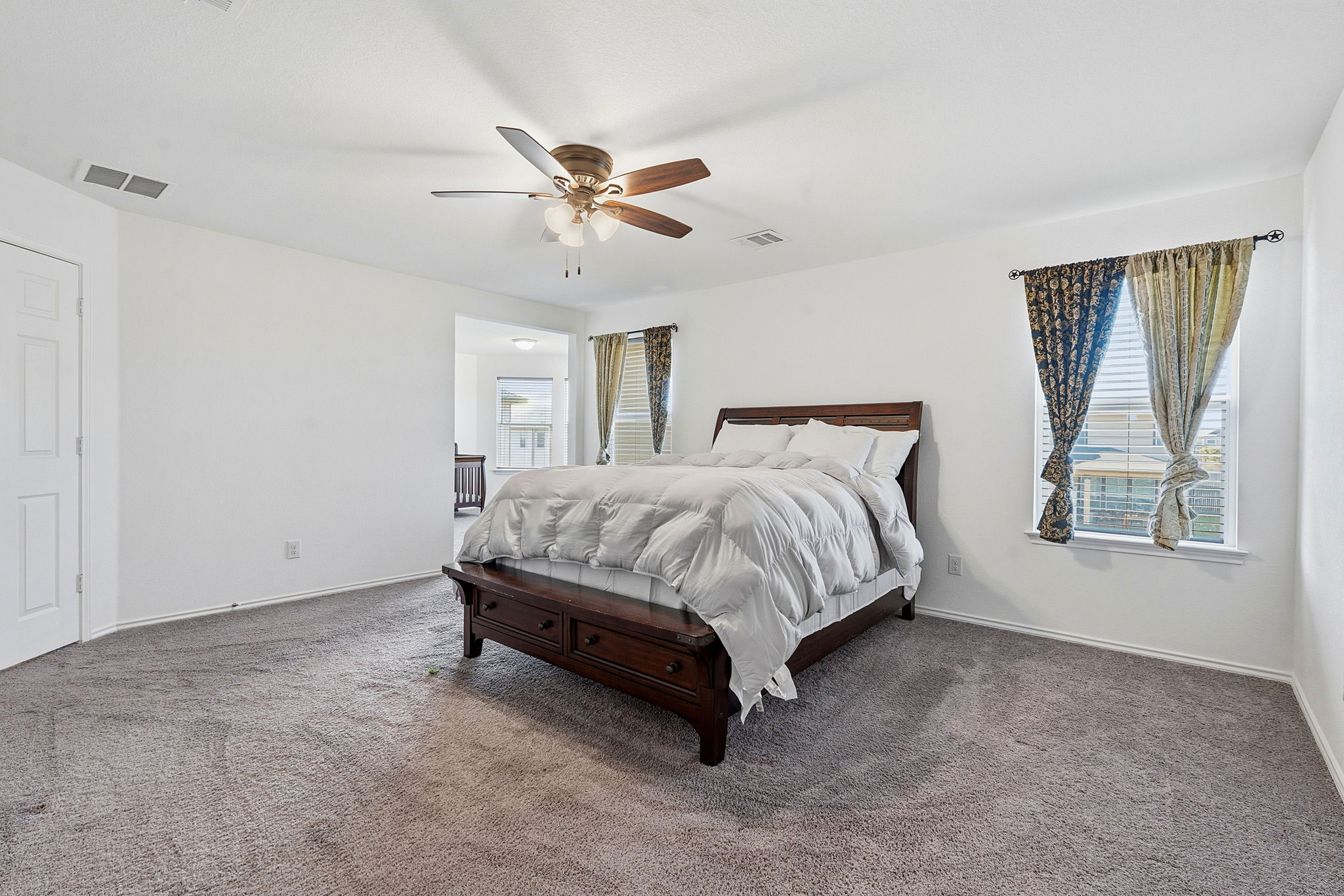 It continues into a sitting area.