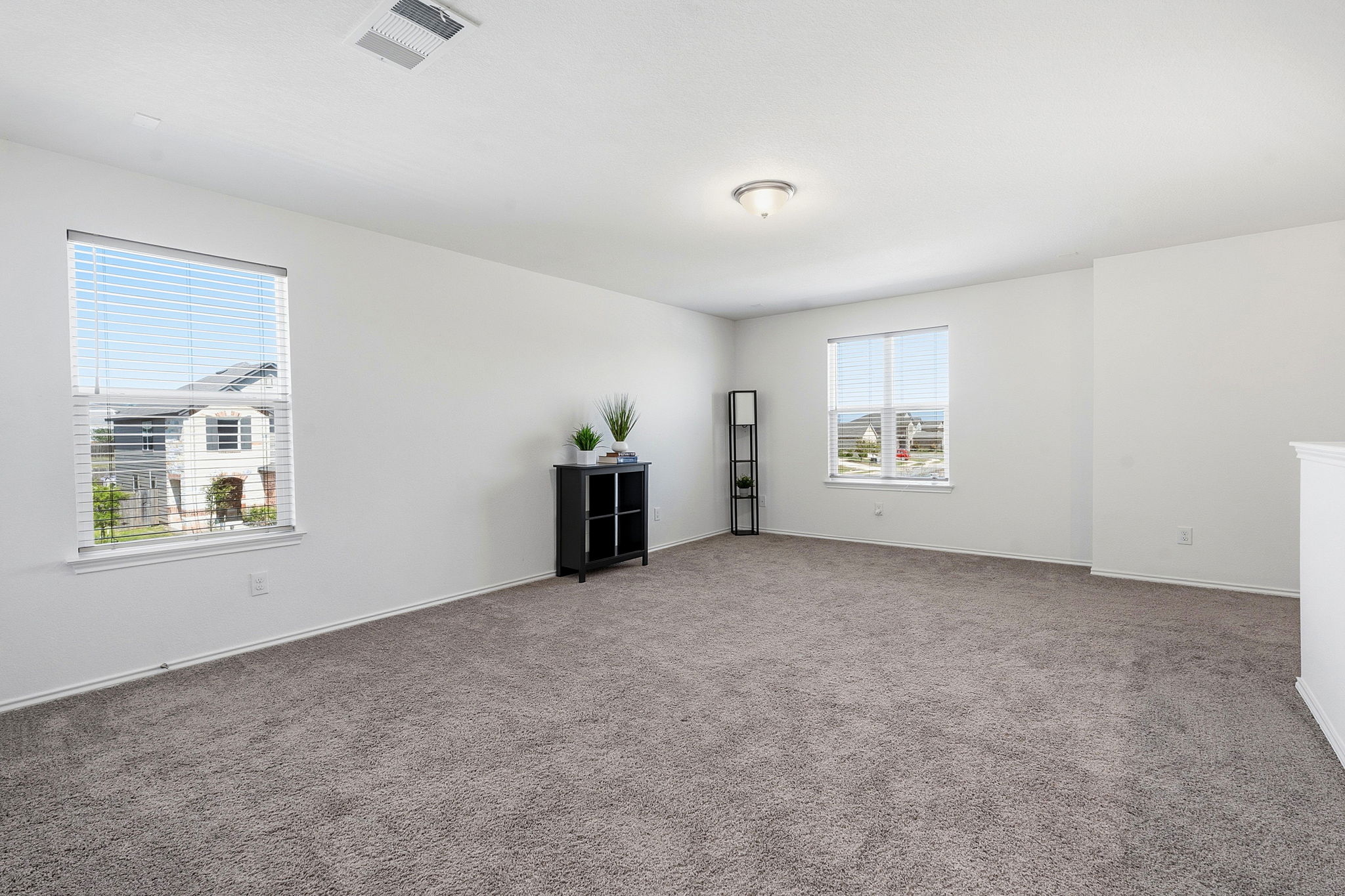 Upstairs, a huge loft!