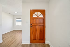 2nd St-S2701-006.jpg