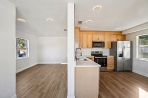 2nd St-S2701-008.jpg