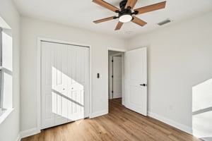 2nd St-S2701-024.jpg