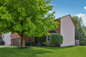 Charleswood Ct-3105-001