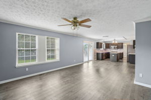 Charleswood Ct-3105-010