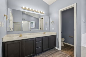 Charleswood Ct-3105-026