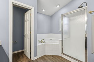 Charleswood Ct-3105-027