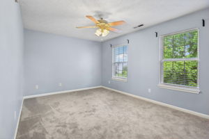 Charleswood Ct-3105-033