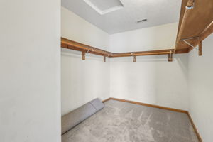 Charleswood Ct-3105-035