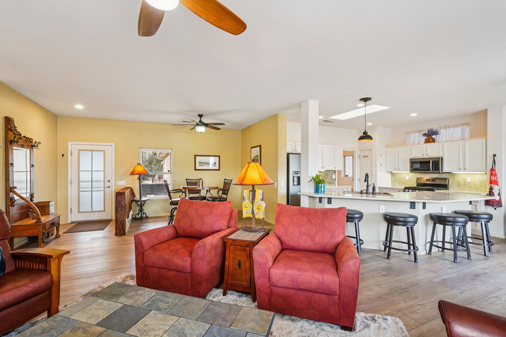 W Rico Dr-S0503-015.jpg