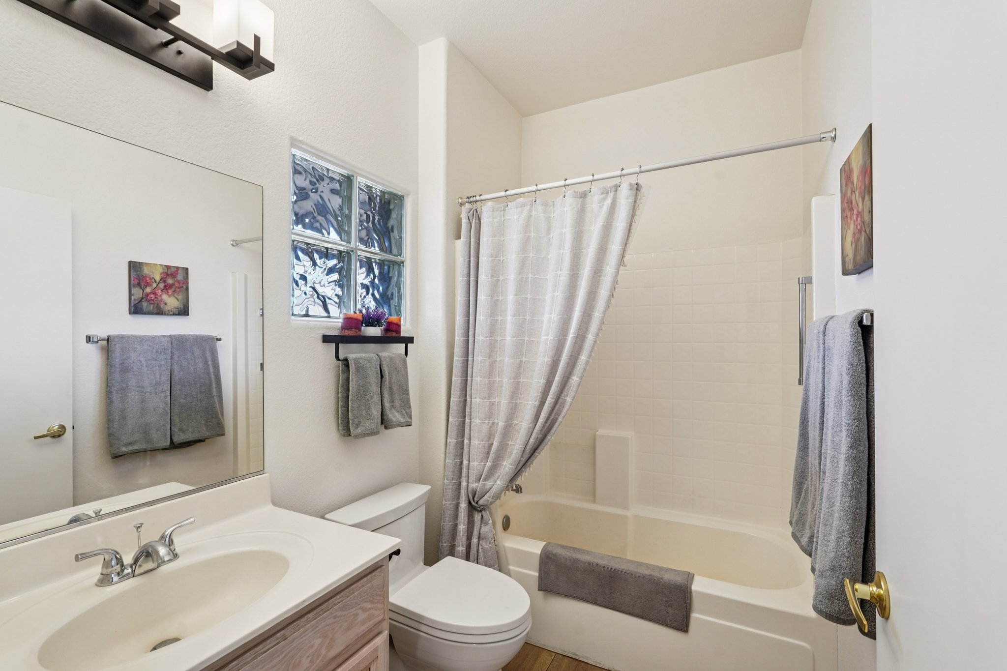 W Rico Dr-S0503-023.jpg