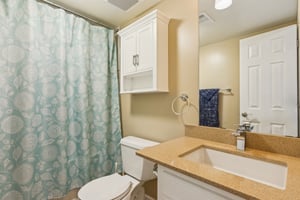 Local_Flavor_Films-1395_La_Maison_Dr_Lawrenceville_GA-201.jpg