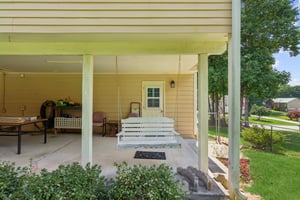 Local_Flavor_Films-1395_La_Maison_Dr_Lawrenceville_GA-261.jpg