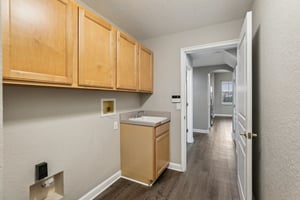 Legendary Blvd-022.jpg