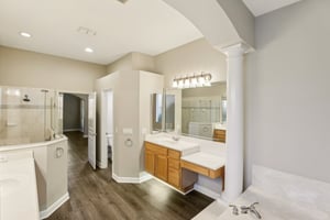 Legendary Blvd-032.jpg