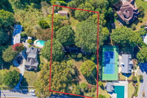 11 Aerial Lot + Neighbood A w Courts