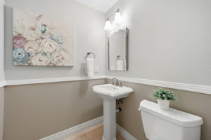 252A1220