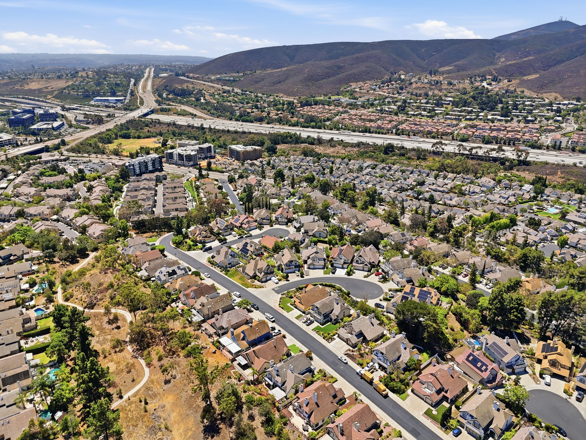 13957 Royal Melbourne Square-18